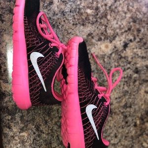 Nike Girls Shoes